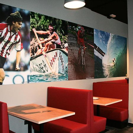 Mundaka Hostel & Sports Cafe Dış mekan fotoğraf