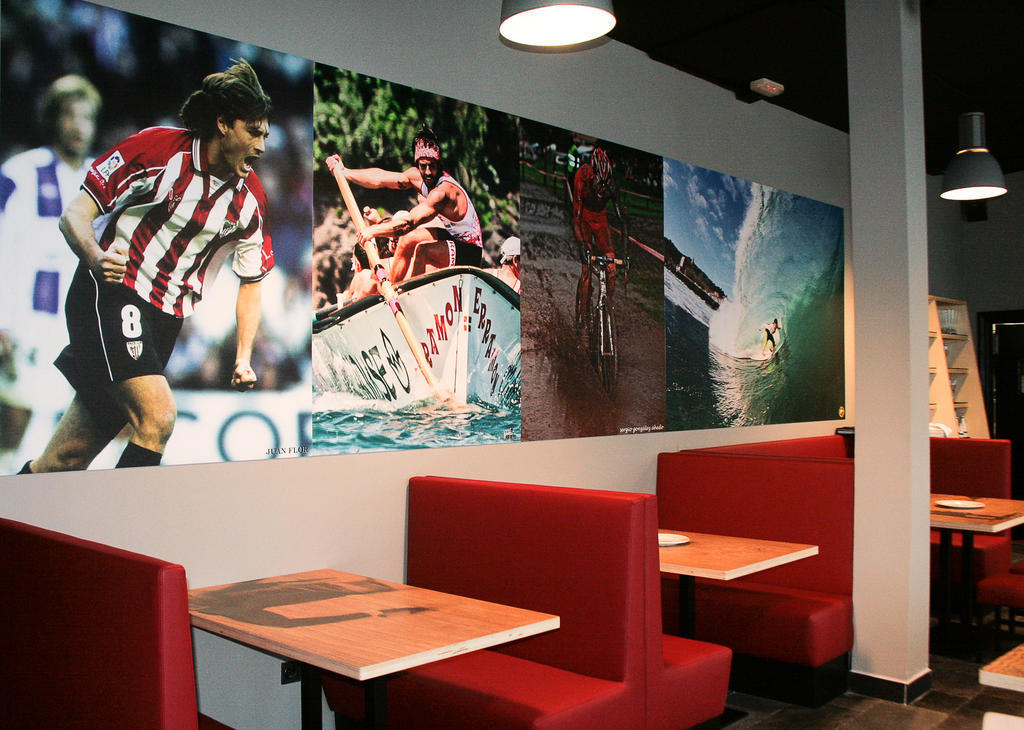 Mundaka Hostel & Sports Cafe Dış mekan fotoğraf